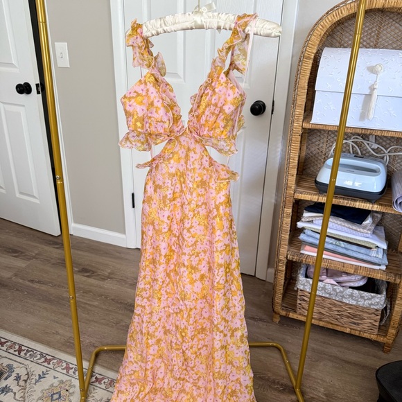 Selfie Leslie Dresses & Skirts - Selfie Leslie Maxi Dress